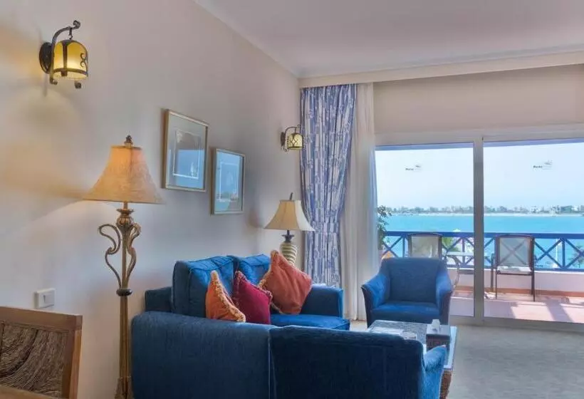 هتل Porto Marina Resort & Spa Al Alamein