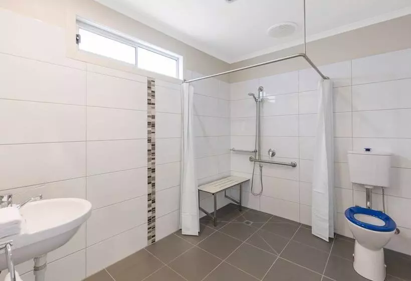 בית מלון כפרי Racv Cobram Resort