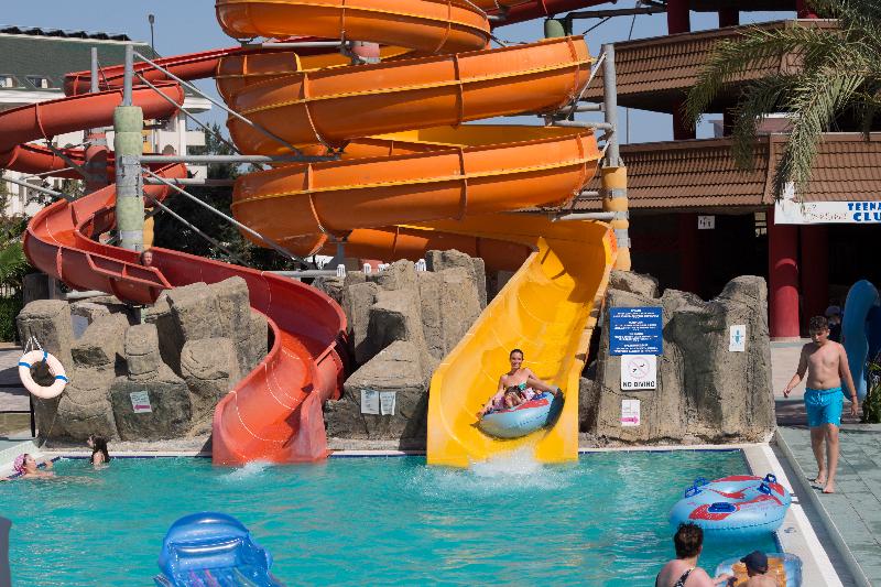 هتل Royal Taj Mahal