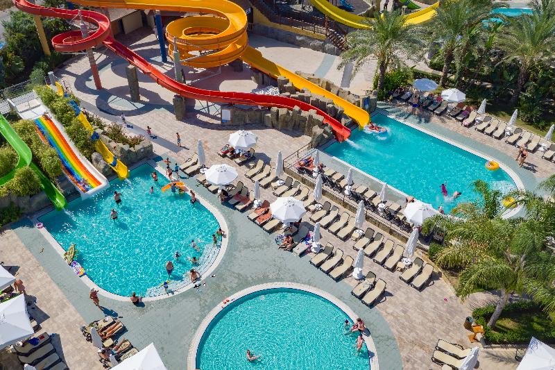 هتل Royal Taj Mahal