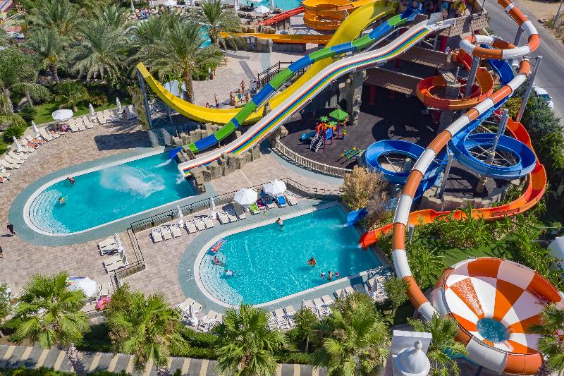 هتل Royal Taj Mahal