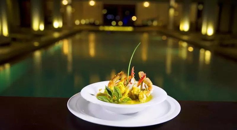 Отель Shinagawa Beach