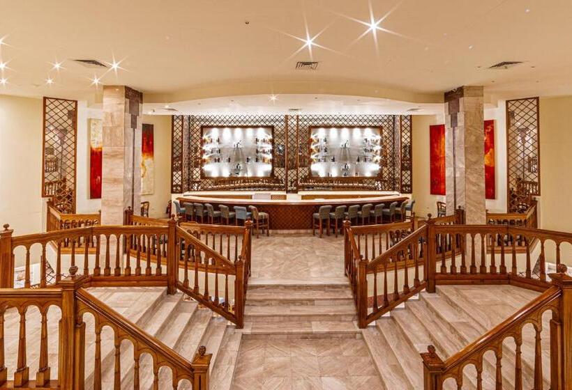 هتل Siva Grand Beach