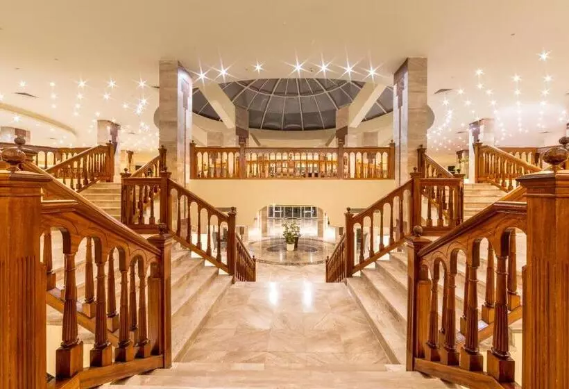 هتل Siva Grand Beach