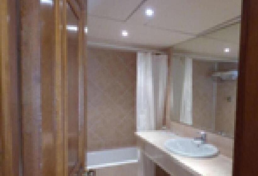 هتل Siva Grand Beach