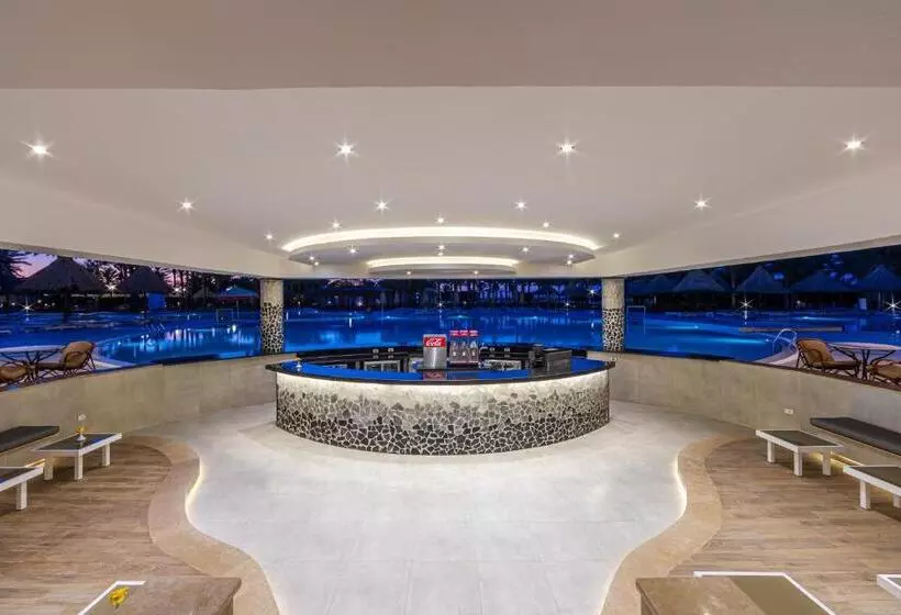 هتل Siva Grand Beach