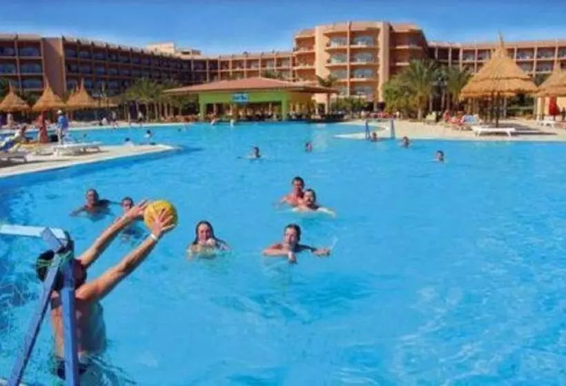 هتل Siva Grand Beach