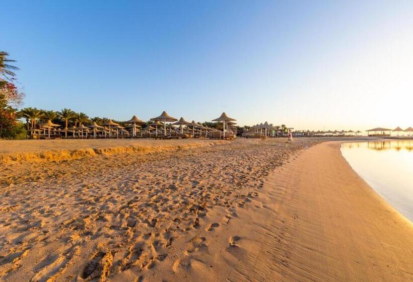 هتل Siva Grand Beach