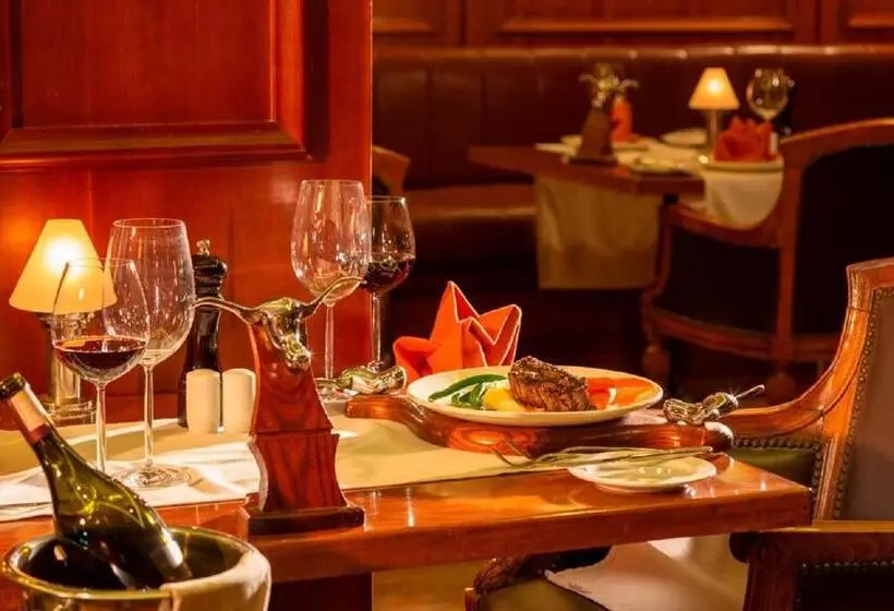 هتل Siva Grand Beach