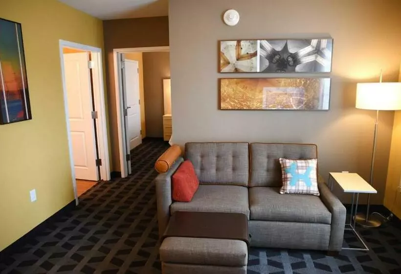 Hotel Towneplace Suites By Marriott Lawrence Downtown