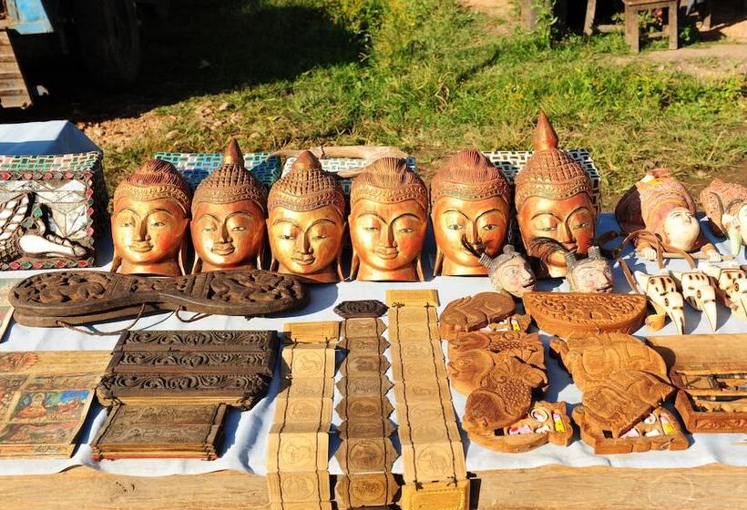 هتل Villa Inle Boutique Resort