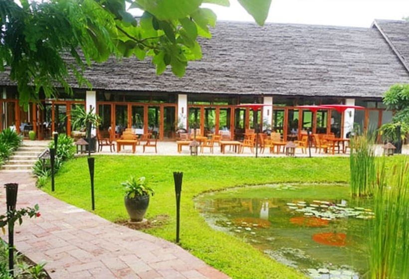 هتل Villa Inle Boutique Resort