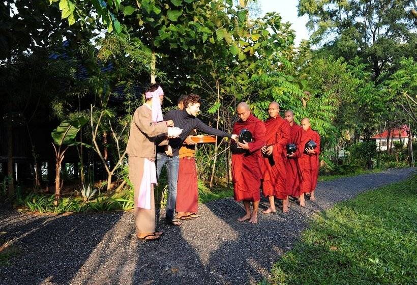 هتل Villa Inle Boutique Resort