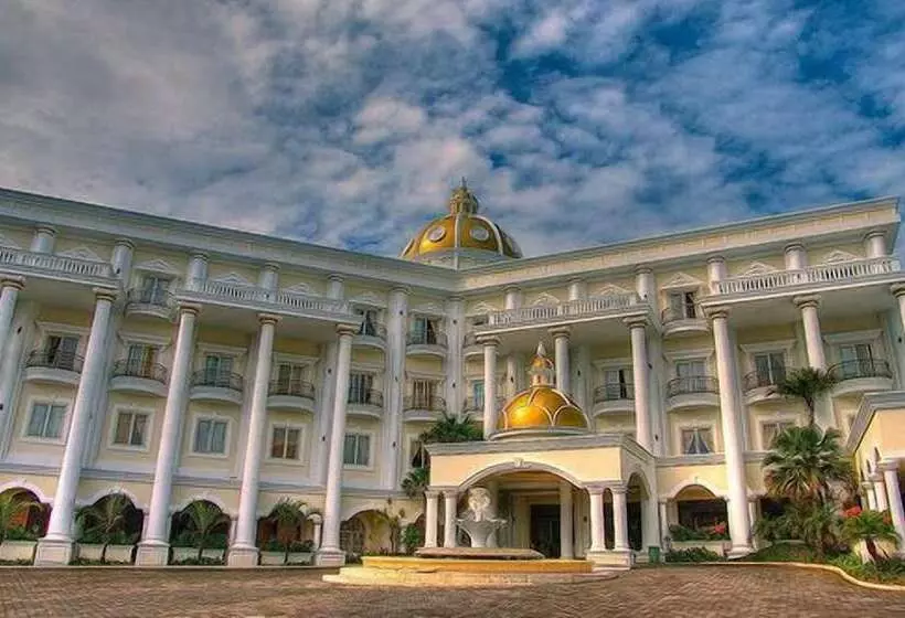 فندق Yasmin Resort & Conference