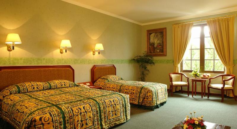 Szálloda Yasmin Resort & Conference