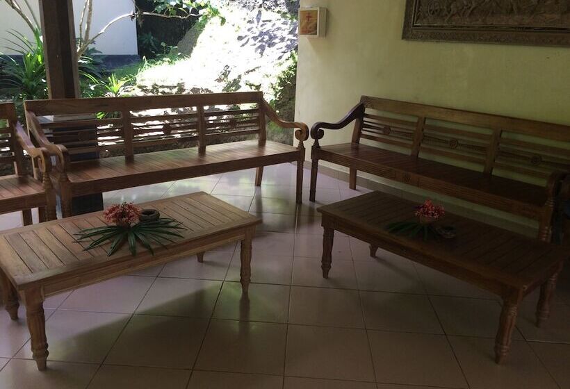 Lembongan Cliff Villas