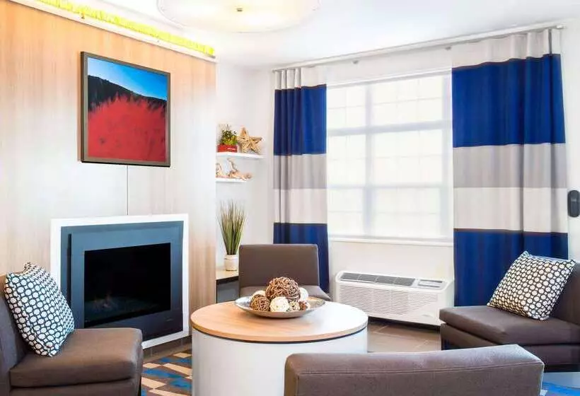 Microtel Inn & Suites By Wyndham Vernal/naples