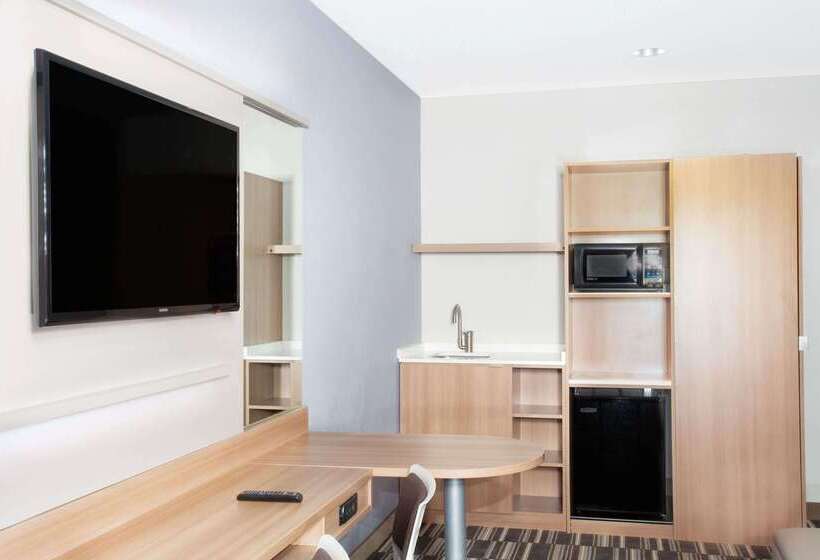 Microtel Inn & Suites By Wyndham Vernal/naples