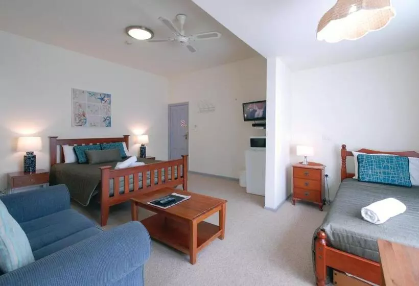 Riverview Boutique Motel