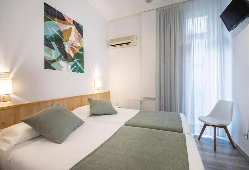 Отель Pension Donostiarra