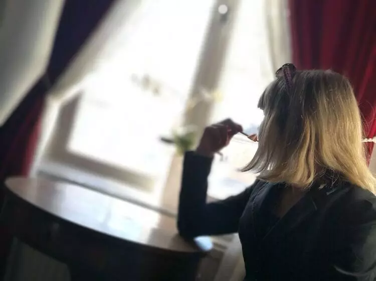 ホテル Wärdshuset Gammel Tammen österbybruk