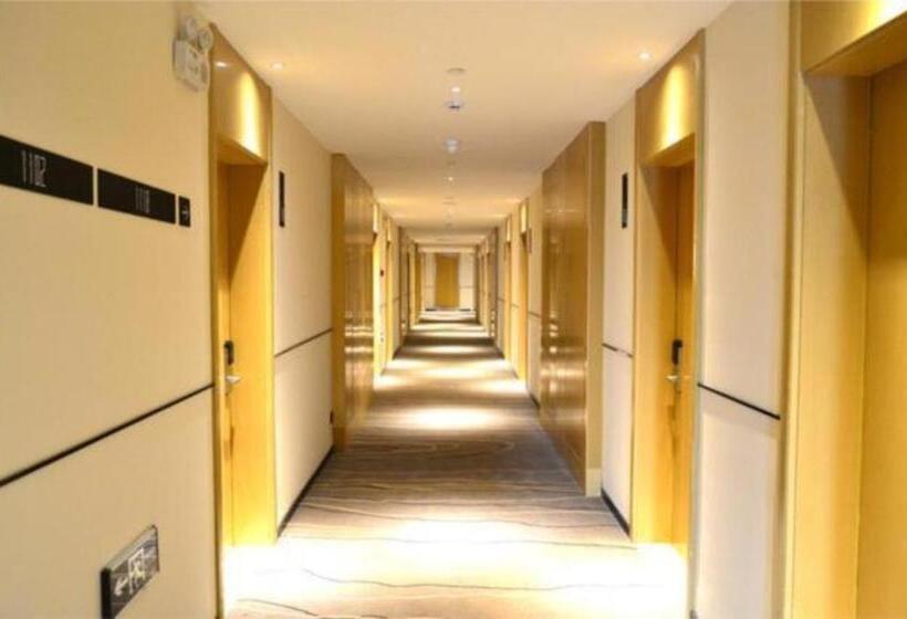 בית מלון כפרי City Comfort Inn Jinan Railway Station Daming Lake