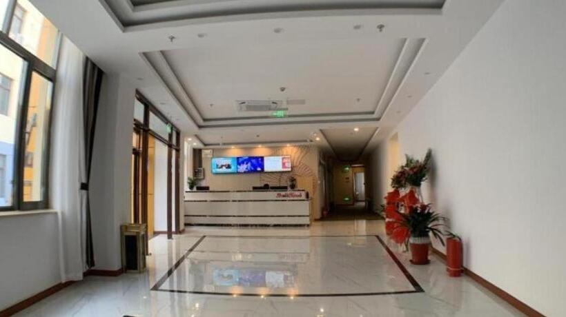 Shell Hotel Beijing Fangshan District Chengguan Metro Station