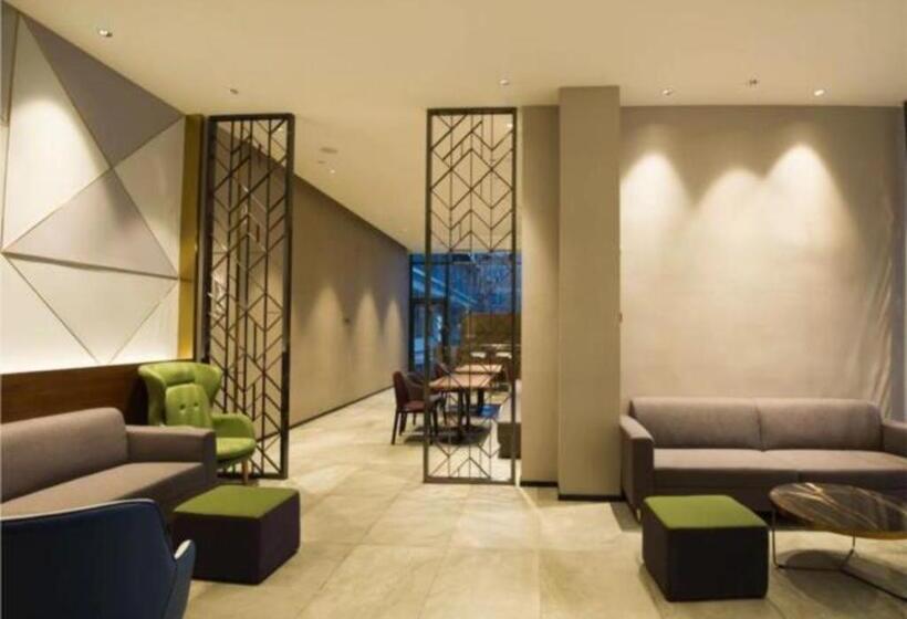 Borrman Hotel Nanning Beihu Bei Road Metro Station