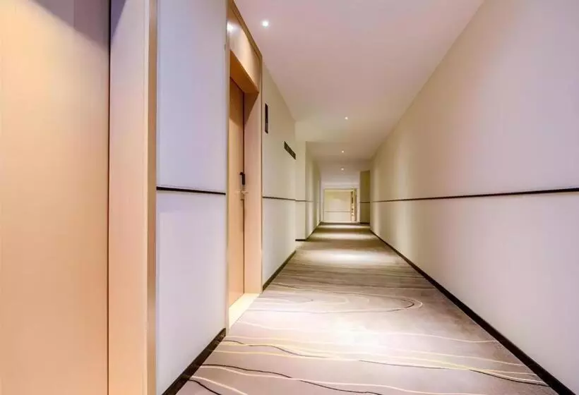 هتل City Comfort Inn Chongqing Nanping Wanda Plaza Light Rail Station