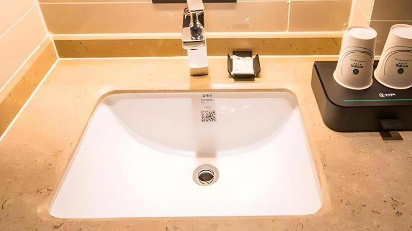 Hotel City Comfort Inn Guigang Pingnan Bus Station Jiangbin Park