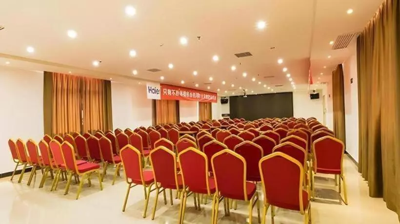 ホテル City Comfort Inn Guigang Pingnan Bus Station Jiangbin Park