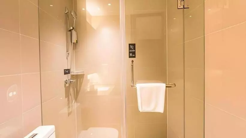 ホテル City Comfort Inn Guigang Pingnan Bus Station Jiangbin Park