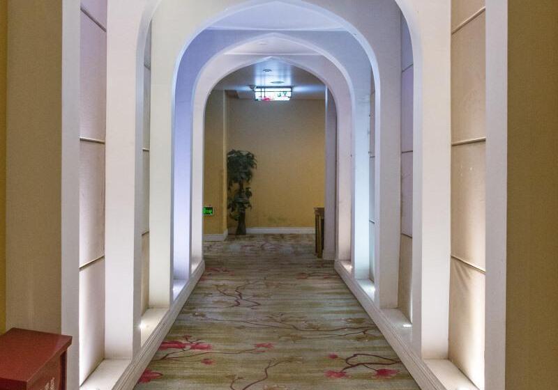 Отель Greentree Alliance  Wenzhou Cangnan Train Station Jiangwan Road