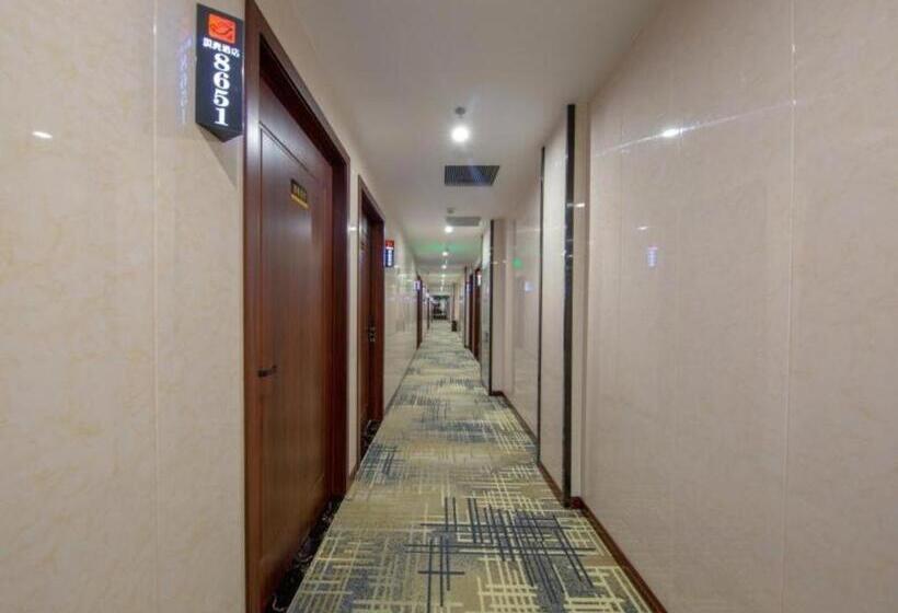 Shell Hotel Suzhou Changshu Guliu Zhonghong Square