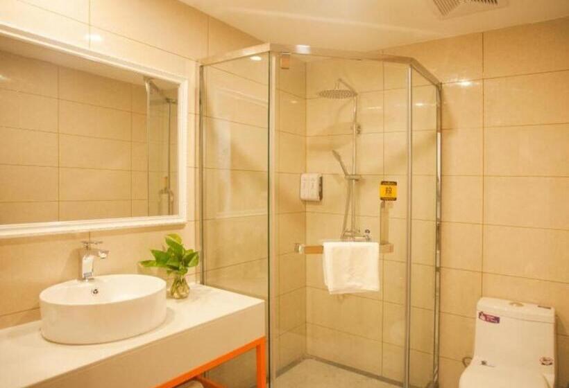 Shell Hotel Shanghai Baoshan District Shuichan Road Huayuan City