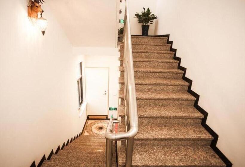 Shell Hotel Shanghai Baoshan District Shuichan Road Huayuan City