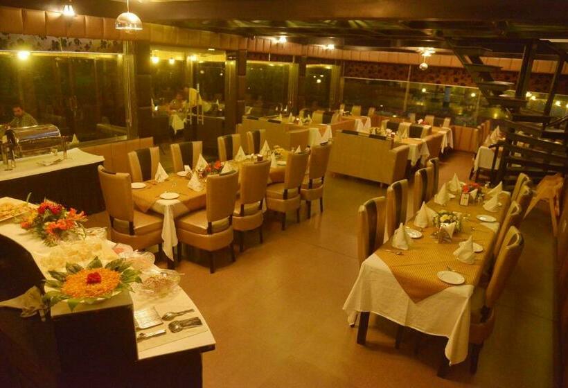 Hunky Dory Resort And Spa