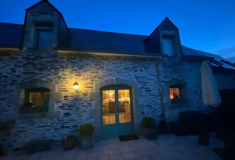 Aamiaismajoitus (B&B) Les Pierres Bleues