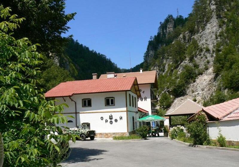 בית מלון כפרי семеен хотел орфей