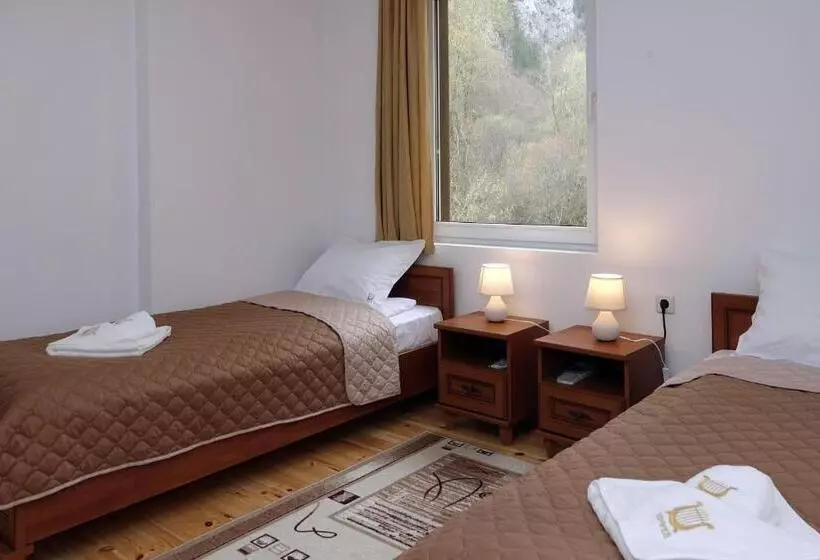 Hotelli семеен хотел орфей