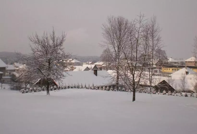 Majatalo Penzion Na Devitce