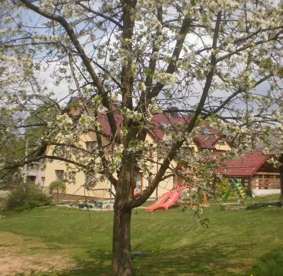 Majatalo Penzion Na Devitce