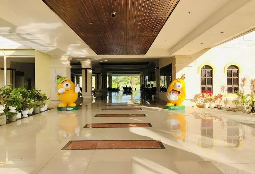 Queens Island Golf And Resort