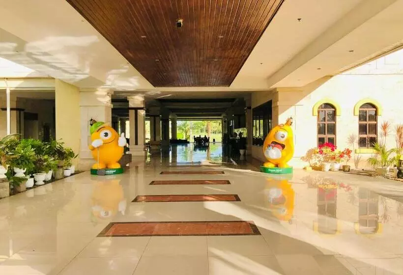 Queens Island Golf And Resort