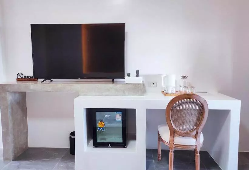 Lomakeskus Bohol Coastal View