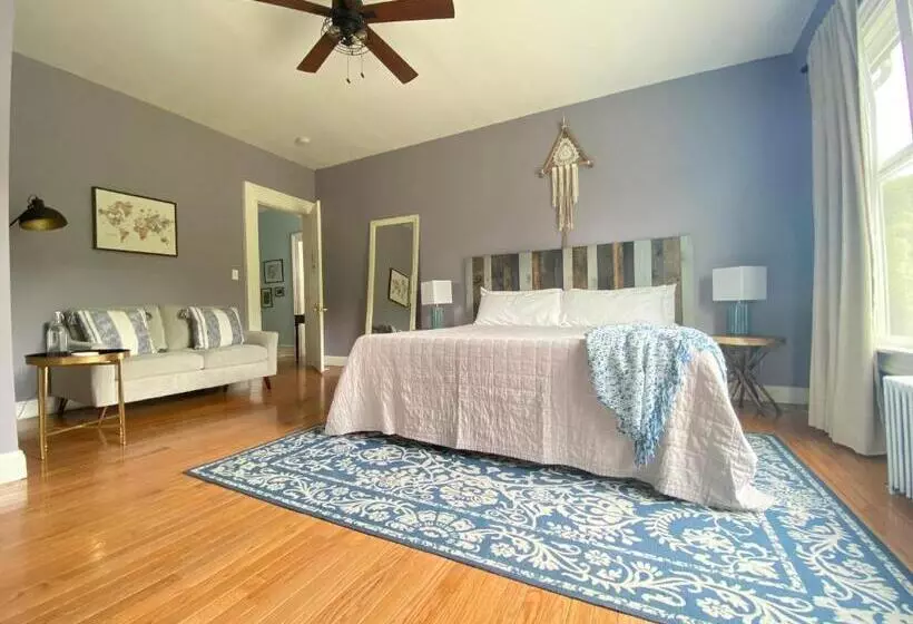 Aamiaismajoitus (B&B) Bloom Farm Guesthouse