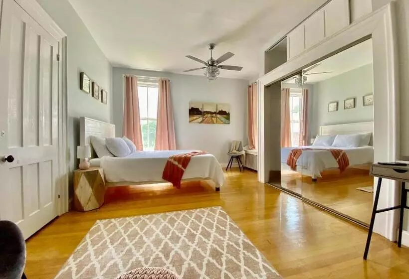 Aamiaismajoitus (B&B) Bloom Farm Guesthouse