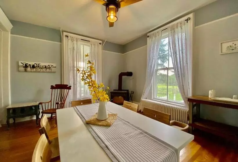 Aamiaismajoitus (B&B) Bloom Farm Guesthouse