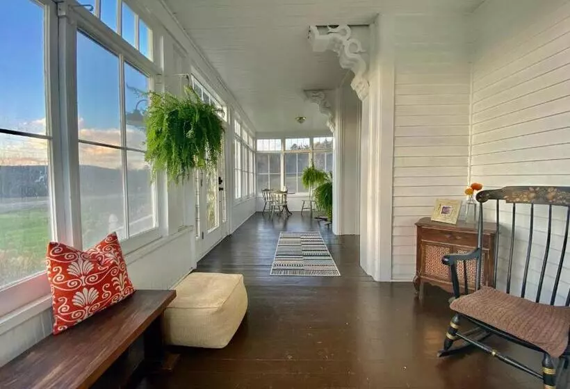 Aamiaismajoitus (B&B) Bloom Farm Guesthouse