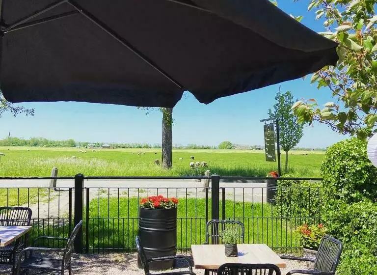 ベッドアンドブレックファースト By Mosk